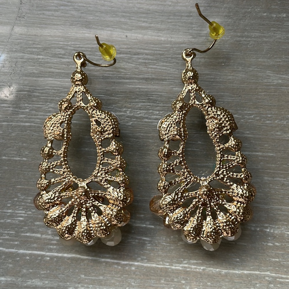 Hanging earrings - Picture 3 of 4